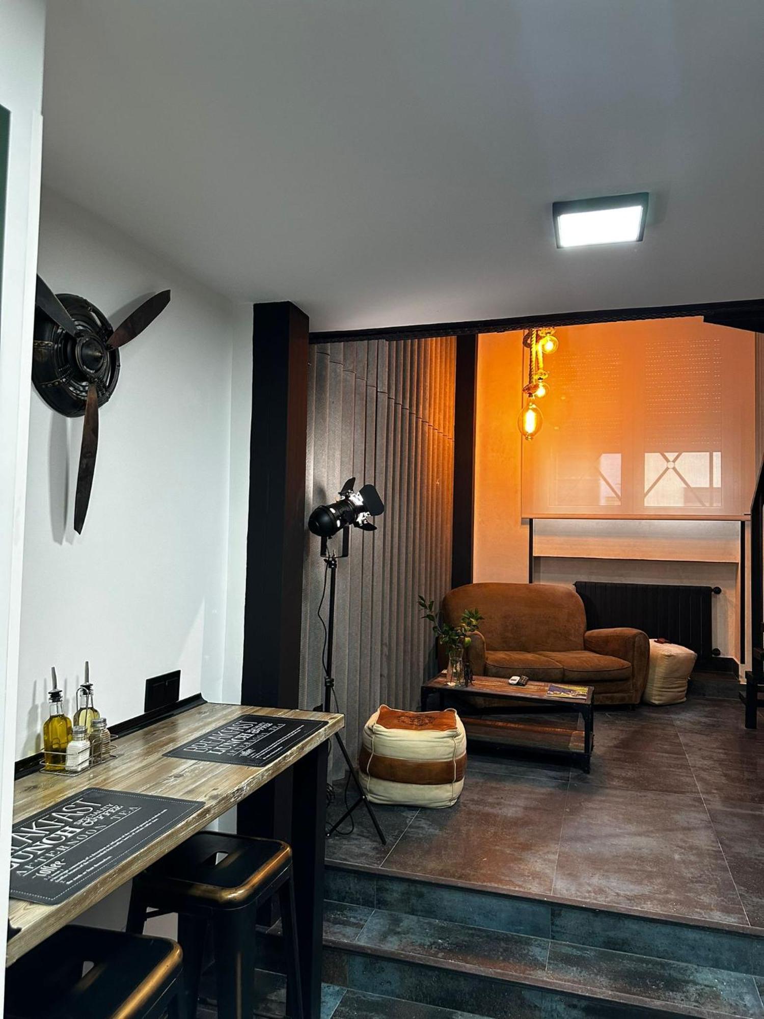 T-Homes - Cuenca Madrid Exterior photo